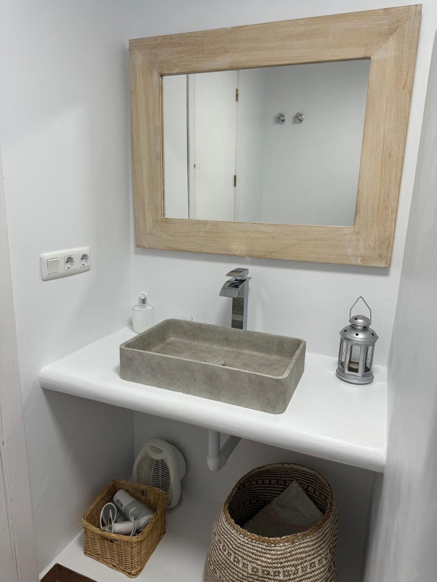 Son De Mar 2 Apartment Bolonia Ngoại thất bức ảnh